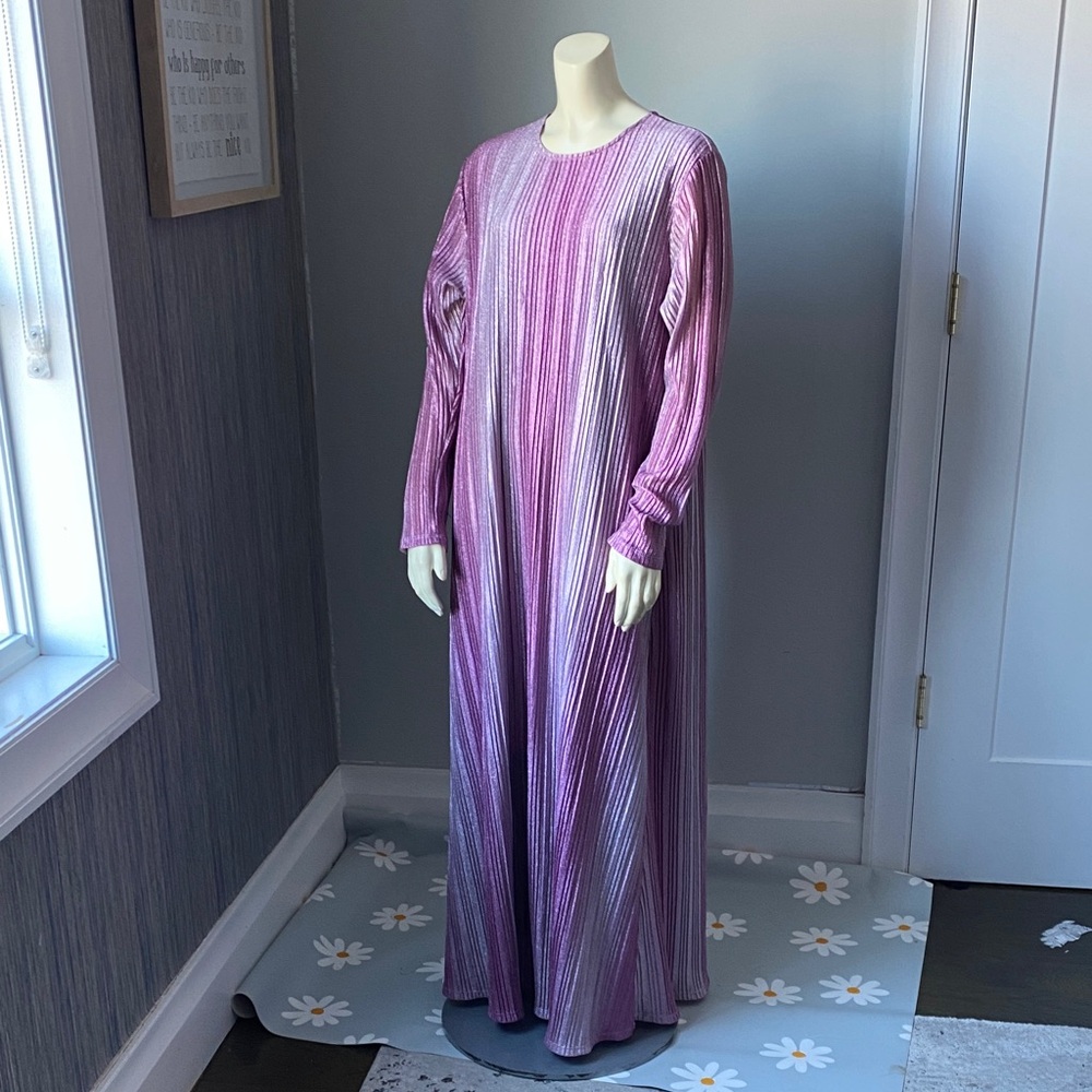 Drama metallic gown Size L